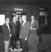 Mayor Bell and 4 tourists